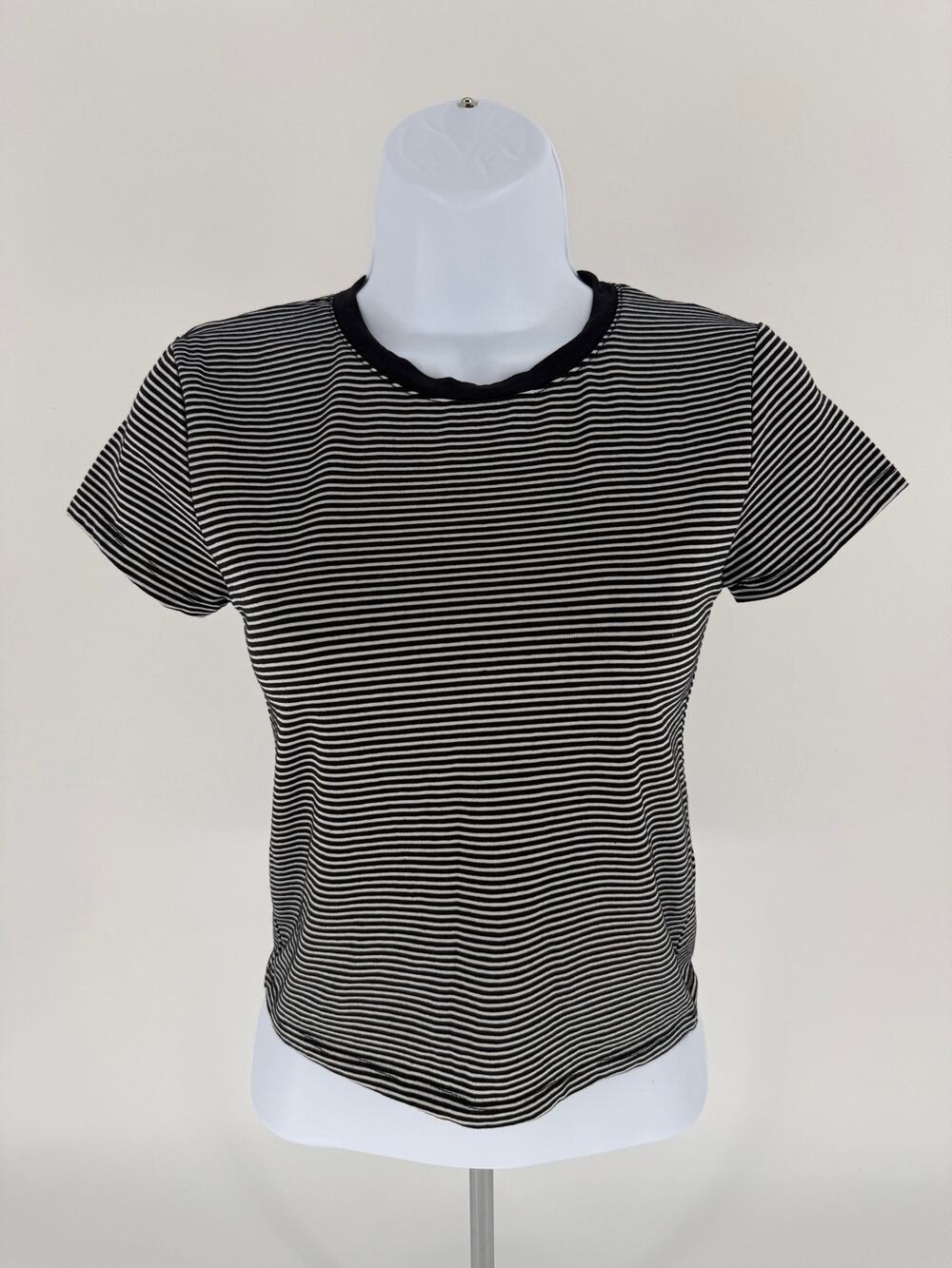 Splash Womens Small Black White Striped Crop Tee Stretch Cotton Crew Neck Top